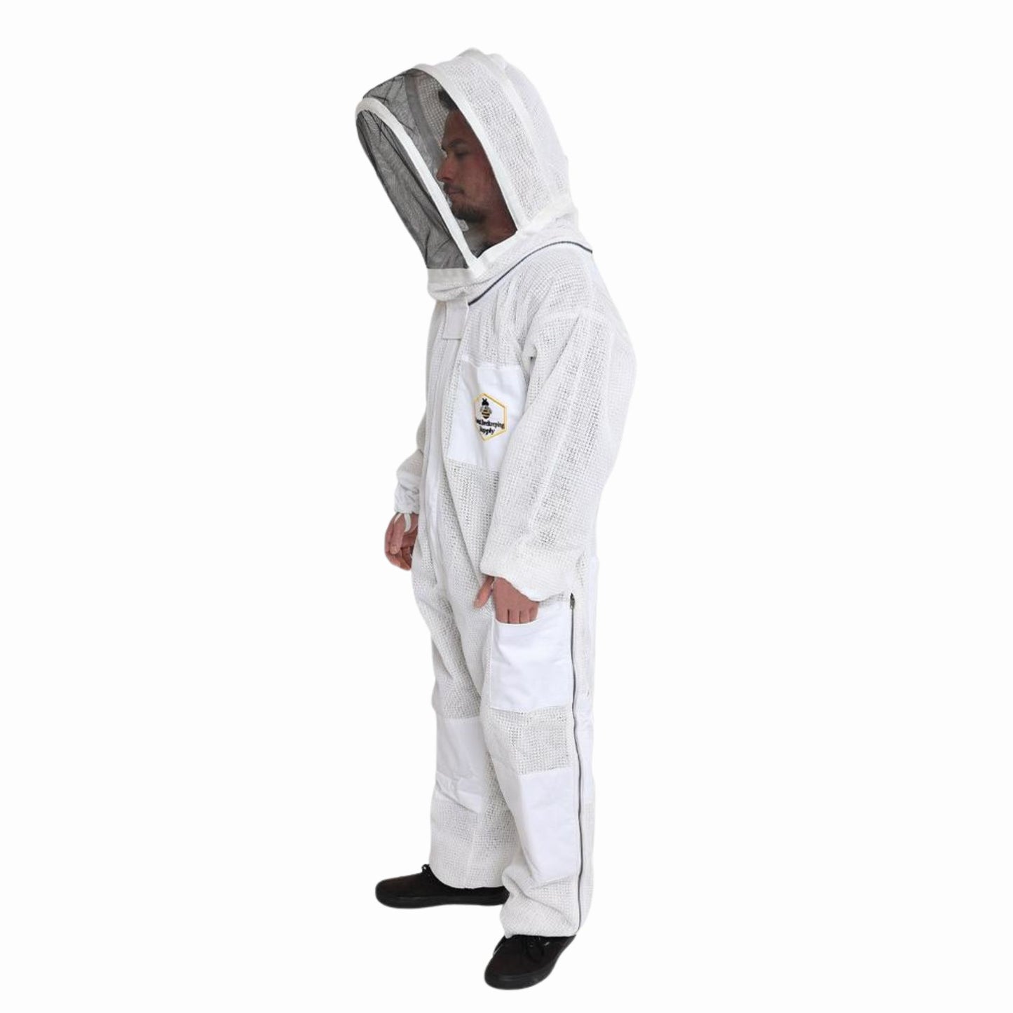 3-layer ventilated beekeeping suit with fencing veil  breathable and sting-proof protection for hive inspections