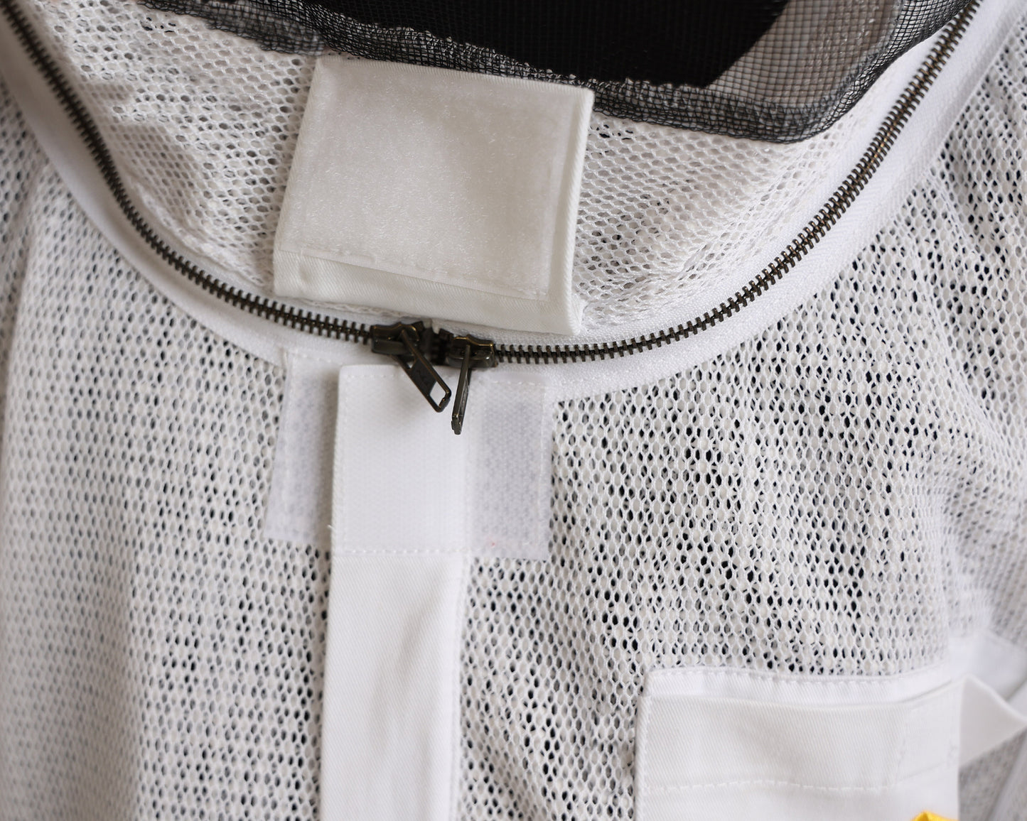 ventilated white bee suit
