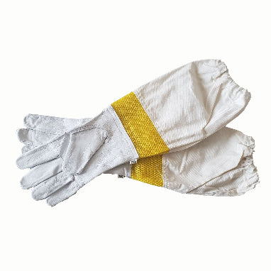 women beekeeping gloves