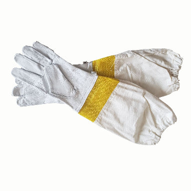 women beekeeping gloves