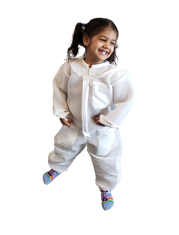 
                  
                    Load image into Gallery viewer, kids beekeeping full body suit, children ventilated bee suit , kids sting proof bee suit
                  
                