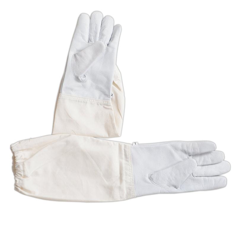 Children’s beekeeper’s gloves made of goatskin leather with a long canvas sleeve and elastic cuff. Designed for durability and protection, these gloves offer full coverage and a secure fit for young beekeepers