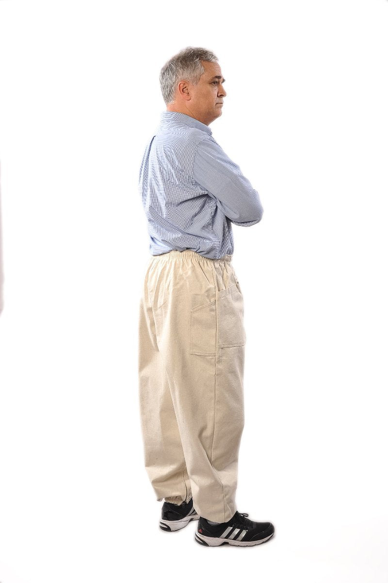 Heavy-duty  canvas beekeeping pants  designed for hive maintenance