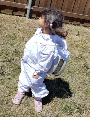 
                  
                    Load image into Gallery viewer, Forest Beekeeping Supply- Kids Full Body Beekeeping Suit with Veil
                  
                
